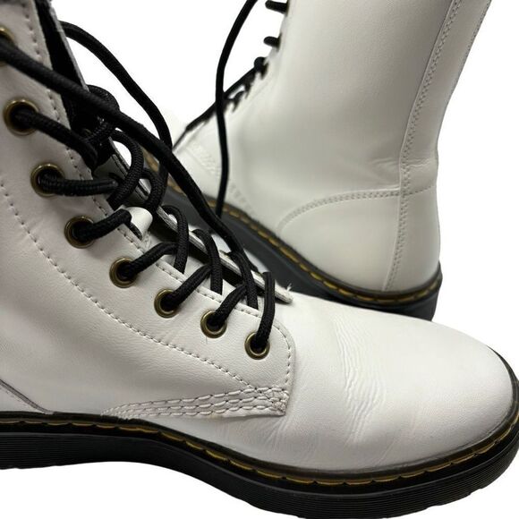 Dr. Martens ZAVALA Eight Eyelet Combat‎ Boot White Size L-9 M-8 - Picture 7 of 11
